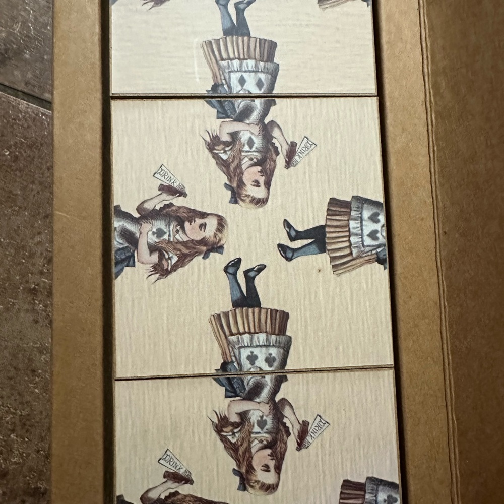 Alice in Wonder Puzzle Made in Israel by Ili Kaufman New in Box Womderland Fun